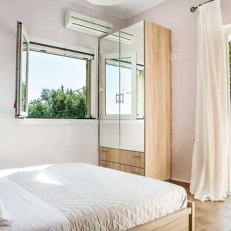 Villa Kostis *